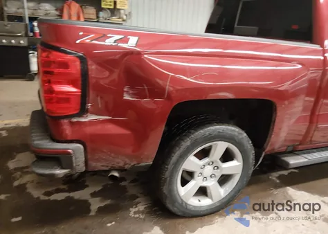 2018 Chevrolet Silverado 1500 2Lt z USA, uszkodzony, nr VIN 3GCUKREC2JG197981